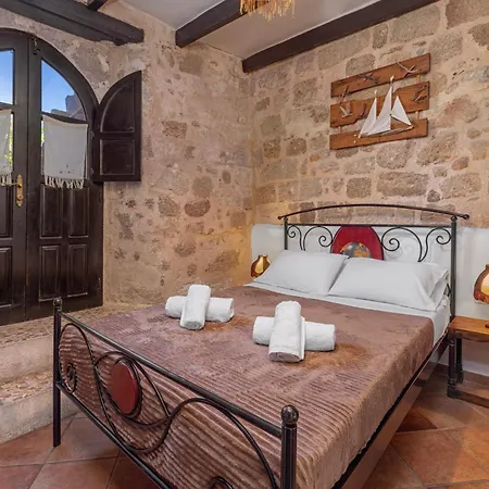 Saint Michel Maison d'hôtes Rhodes City